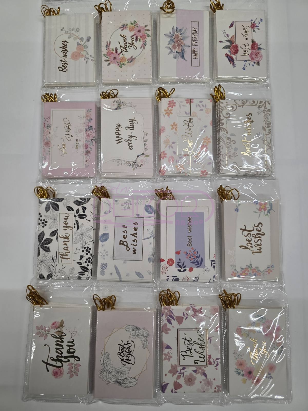 zahvalnice u više različitih dizajnerskih stilova