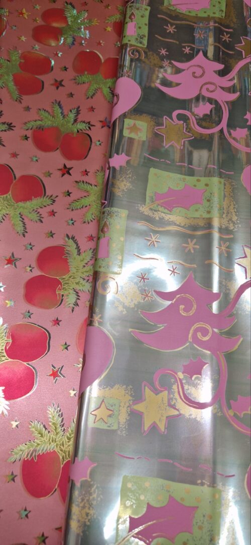 ukrasni papir sa novogodišnjim elementima u dve boje
